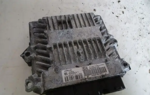 Peugeot 407 Engine control unit/module 9664447480