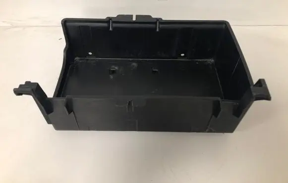 Ford Mondeo Mk III Battery box tray cover/lid 1S7T10757BF
