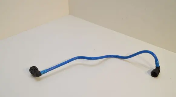 Audi Q7 4M Fuel line pipe 4M0201227A