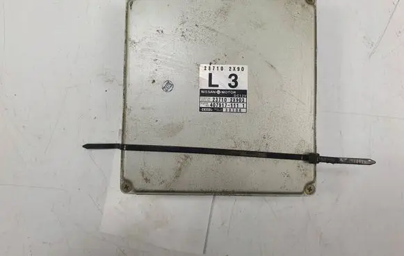 Nissan Terrano Engine control unit/module ECU 23710-2X903