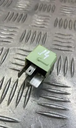 Audi A6 S6 C7 4G Other relay 4H0951253