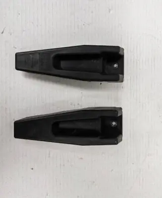 Ford Focus ST Rear bumper mounting bracket CM51A17B918A