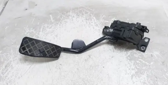 Audi A4 S4 B6 8E 8H Accelerator throttle pedal 6PV00777008 8E2721523