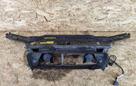 Volvo XC70 Top upper radiator support slam panel 9125219
