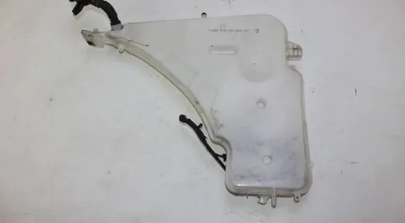 BMW 3 F30 F35 F31 Windshield washer fluid reservoir/tank 7241671