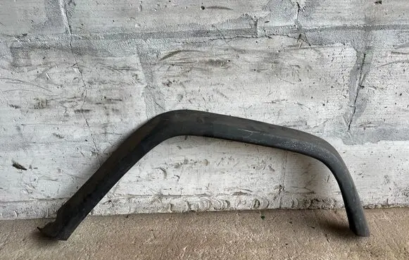 Mercedes-Benz G W460 Rear arch trim