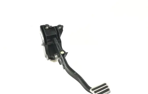 Ford Mustang VI Brake pedal FR3C2D094CD