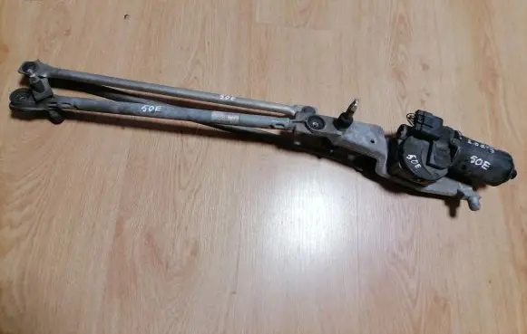 Ford Focus Front wiper linkage and motor XS4117508CA 0390241364 XS4117504CC