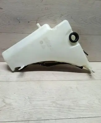 Audi A4 S4 B8 8K Windshield washer fluid reservoir/tank 8T0955453C