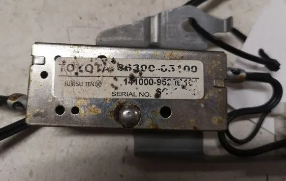 Toyota Avensis T250 Antenna control unit 8630005100 1410009520B101