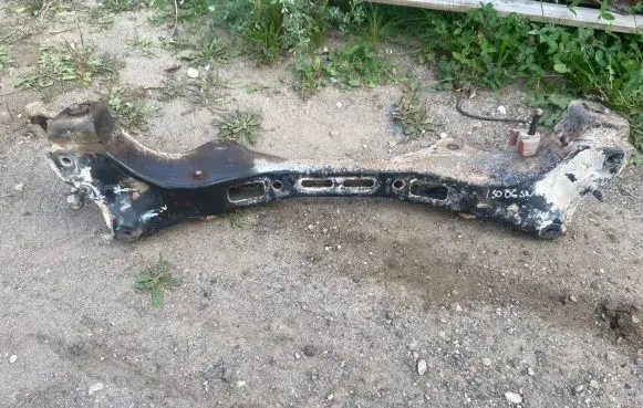 Hyundai i30 Rear axle beam 