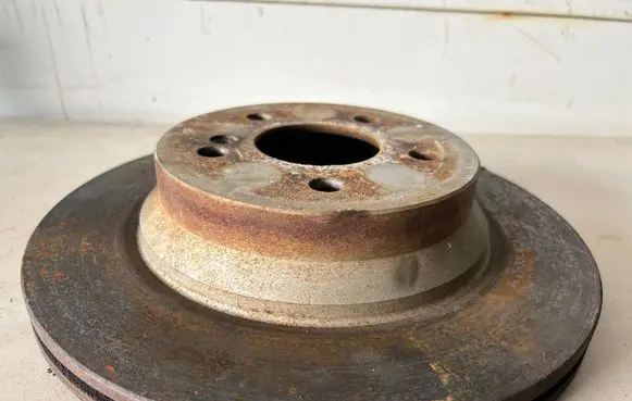 Mercedes-Benz E W211 Front brake disc