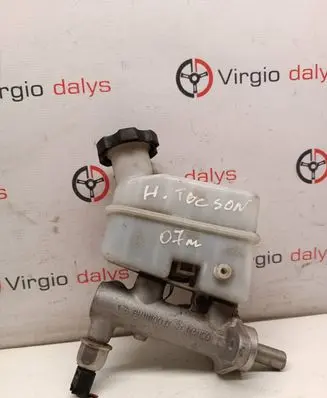 Hyundai Tucson JM Master brake cylinder Bm341106