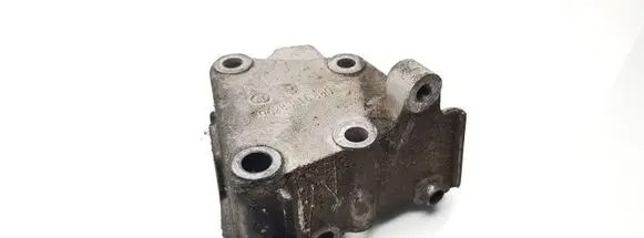 Peugeot 307 Engine mounting bracket 9628311880