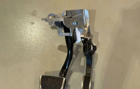 Lamborghini Urus Brake pedal bracket assembly 
