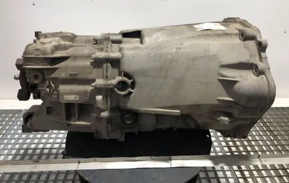 Volkswagen Crafter Manual 5 speed gearbox A9062610303