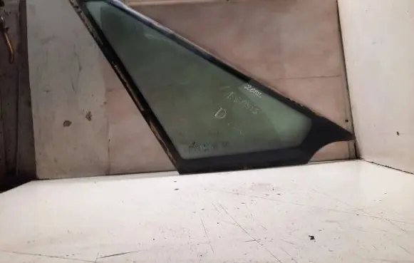 Renault Espace III Front triangle window/glass 43R000464 DOT39AS2M33