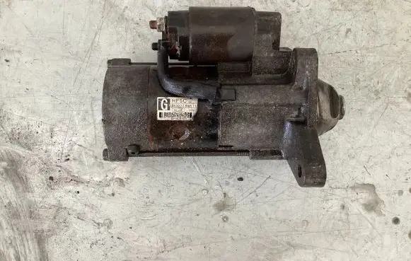 Mazda 5 Starter motor M002T88671