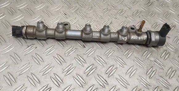 Toyota Auris E180 Fuel pressure regulator 238100N030 232800N030