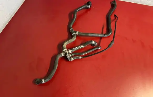 BMW X5 F15 Engine coolant pipe/hose 7634257