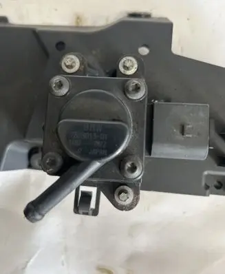 BMW 7 F01 F02 F03 F04 Exhaust gas pressure sensor 7806494 780801301 780515201
