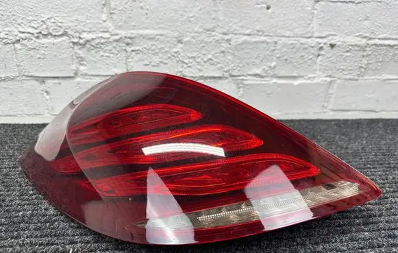 Rear/tail lights