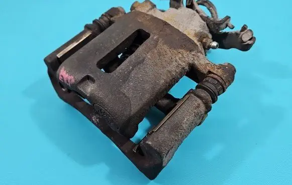 Ford Mustang V Rear brake caliper VFSU-00880 IMPRK1463528