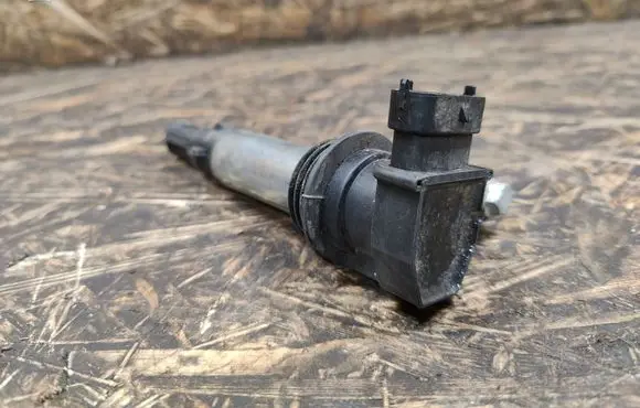Cadillac SRX High voltage ignition coil 12583514