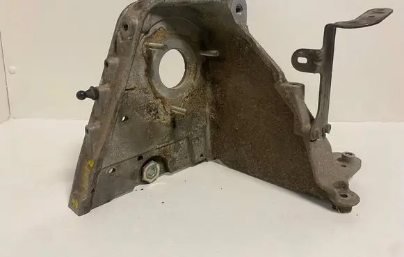 Opel Astra H Fuel pump bracket 55196092