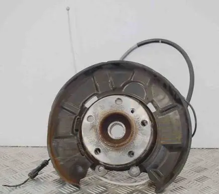 BMW 1 F20 F21 Rear wheel hub 0000019774