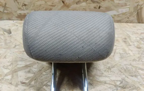 Honda Civic IX Rear seat headrest 