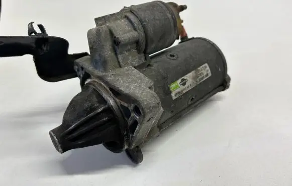Nissan Qashqai Starter motor