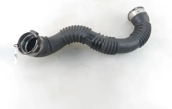 Mercedes-Benz CLA C117 X117 W117 Intercooler hose/pipe 2465200401