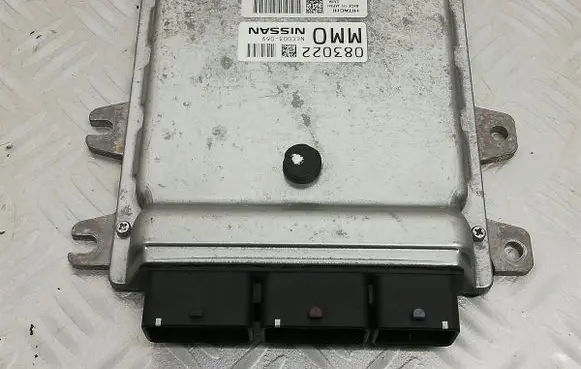 Infiniti Q50 Engine control unit/module ECU 083022MM0