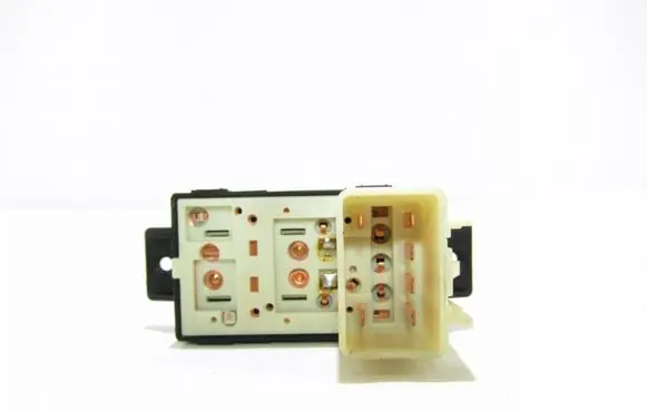 Chevrolet Captiva Electric window control switch