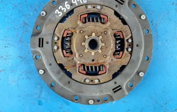 Toyota Prius (XW30) Clutch pressure plate 3127047040