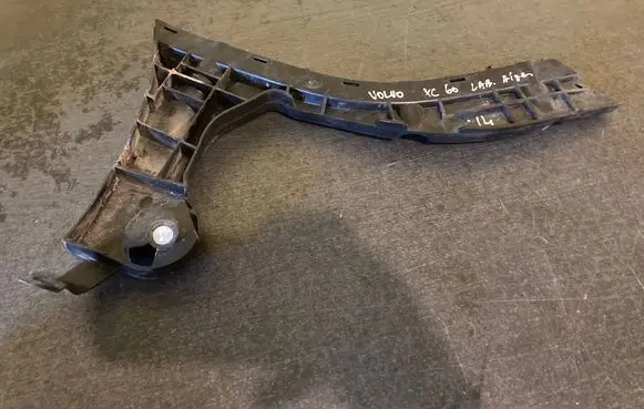 Volvo XC60 Rear bumper mounting bracket 30764698