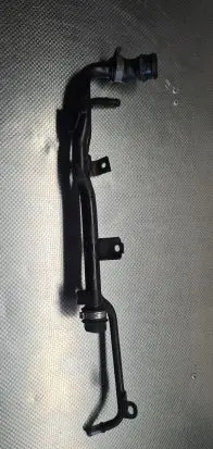 Audi A4 S4 B6 8E 8H Engine coolant pipe/hose 06B133607N