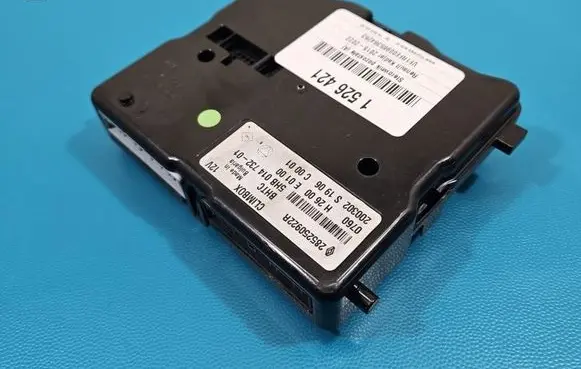 Renault Kadjar Central body control module 285250922R IMPRK1526421