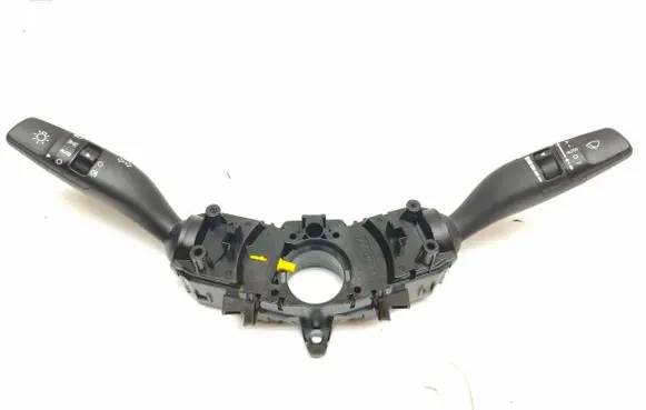 Wiper turn signal indicator stalk/switch