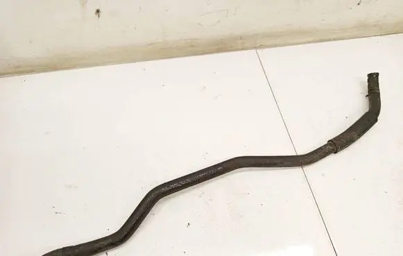 Toyota RAV 4 (XA30) Engine coolant pipe/hose 
