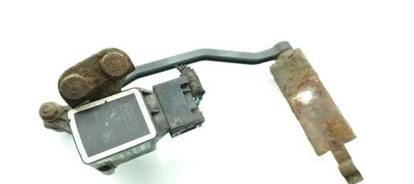 Volvo XC70 Headlight ballast module Xenon 7G9N-3C492-AA