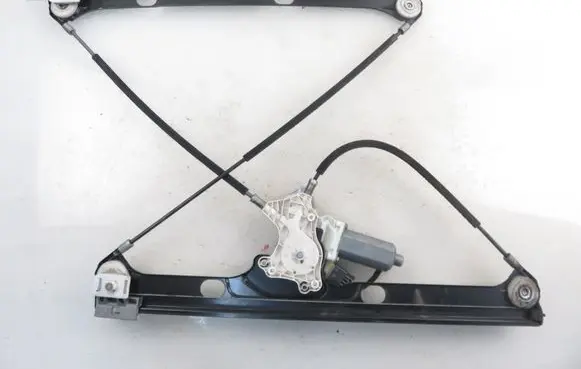 Mercedes-Benz Vaneo W414 Front door window regulator with motor 4147200546
