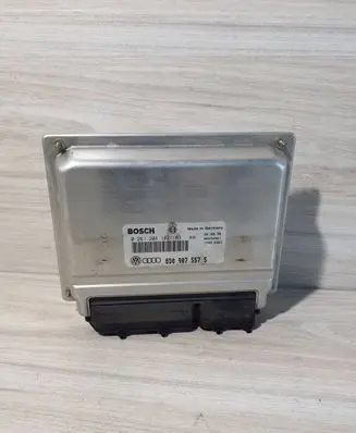 Audi A4 S4 B5 8D Engine control unit/module 8D0907557S 0261204182 26SA4561