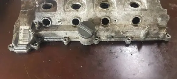 Toyota Avensis T270 Rocker cam cover 0013289 07061232