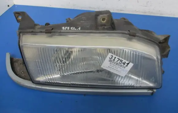 Hyundai Pony Headlight/headlamp