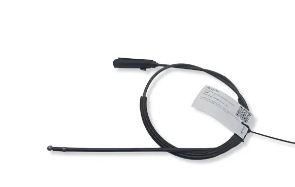 Volkswagen PASSAT CC Engine bonnet/hood lock release cable 3C1823535