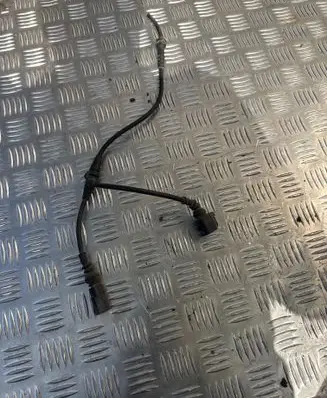 Volkswagen Golf VI Front ABS sensor wiring 90194201