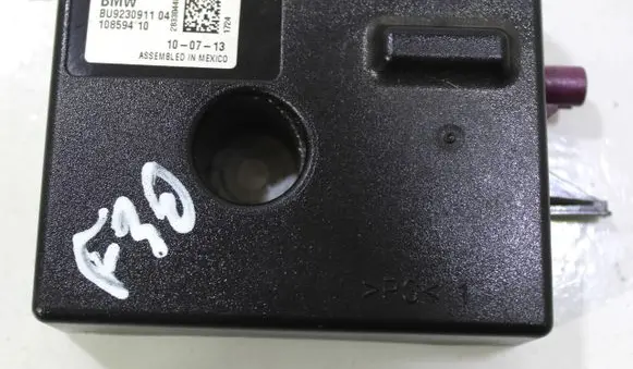BMW 3 F30 F35 F31 Trunk lid opening control unit 9230911