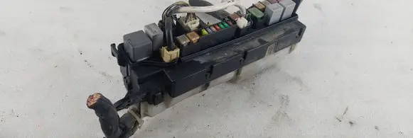 Toyota Avensis T250 Fuse box set 5136YA1